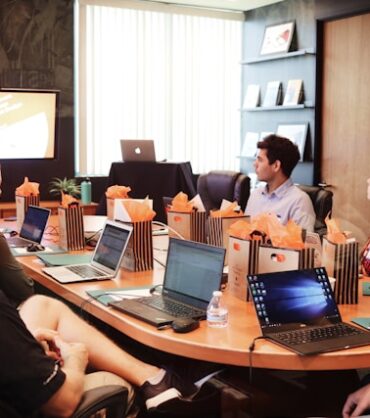 campaign-creators-gMsnXqILjp4-unsplash